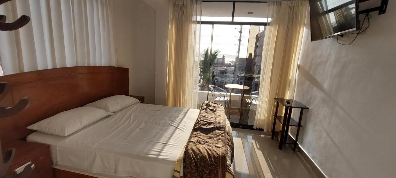 R. A. C. S. Hotel Паракас Екстериор снимка
