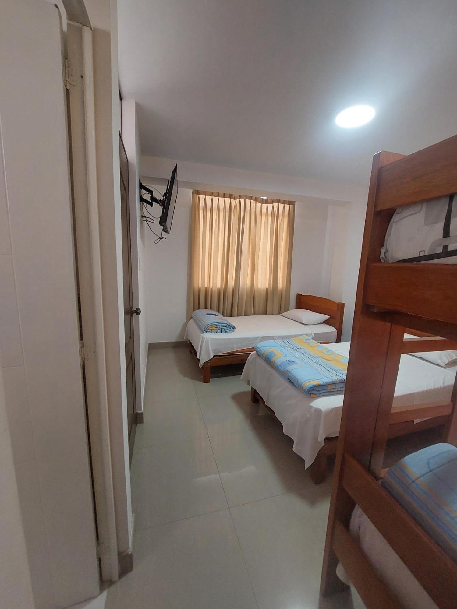 R. A. C. S. Hotel Паракас Екстериор снимка